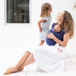 Écharpe De Portage Aura ERGOBABY Bleu Indigo 8 Écharpe De Portage Aura ERGOBABY Bleu Indigo -Made4baby echarpe de portage aura ergobaby bleu indigo 2