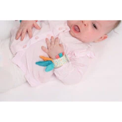 Hochets Pour Pieds Et Mains LUDI -Made4baby hochets pour pieds et mains ludi 1 7