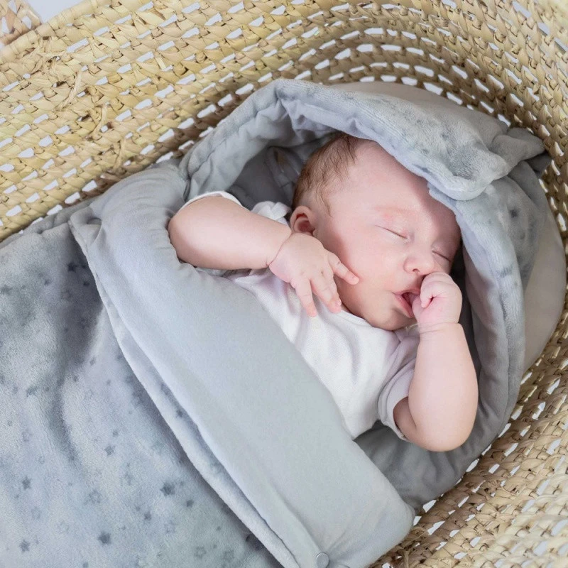 Nid D'ange 80cm DOMIVA Indoor étoiles Grises 4 Nid D'ange 80cm DOMIVA Indoor étoiles Grises – Image 2