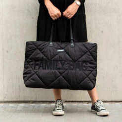 Sac à Langer Family Bag CHILDHOME Matelassé Noir -Made4baby sac a langer family bag childhome matelasse noir 3