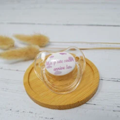 Sucette Message IRRÉVERSIBLE Ma P’tite Soeur Arrive !